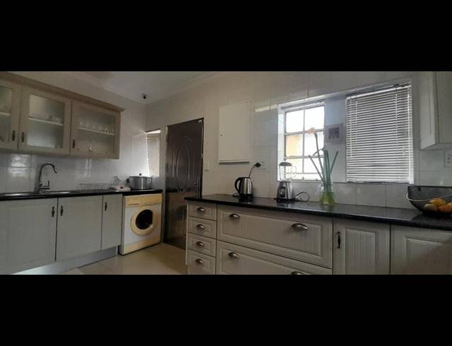 3 BEDROOM HOUSE FOR SALE IN ROODEPOORT WEST